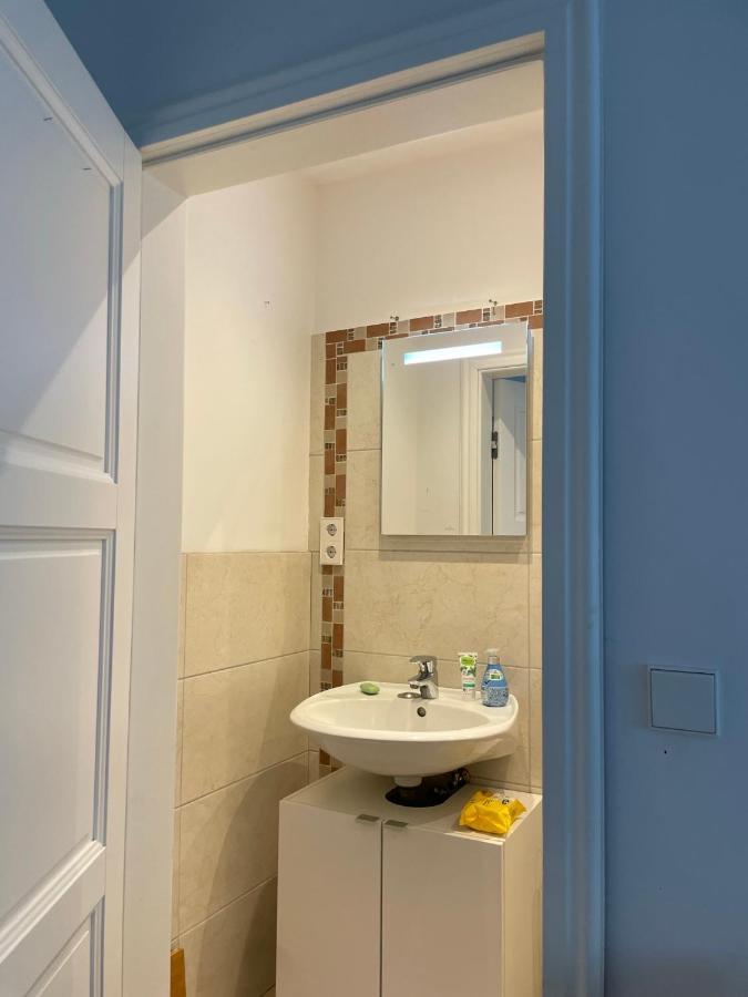 Appartement Private In Misburg,
