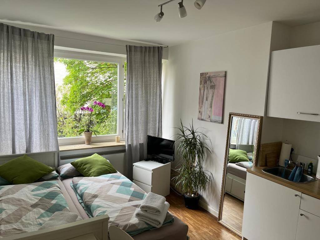 Appartamento Private In Misburg, *